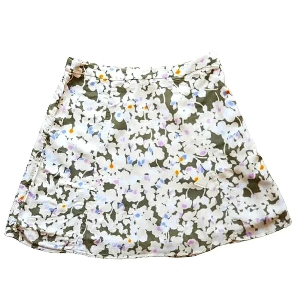 NWOT Gap green and white floral patterned mini skirt Size 0 - Picture 1 of 5